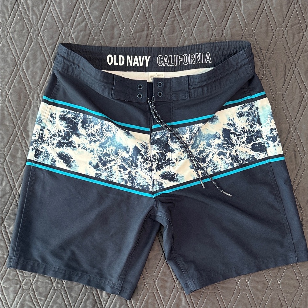Old Navy Men's Navy and Aqua Swim Trunks